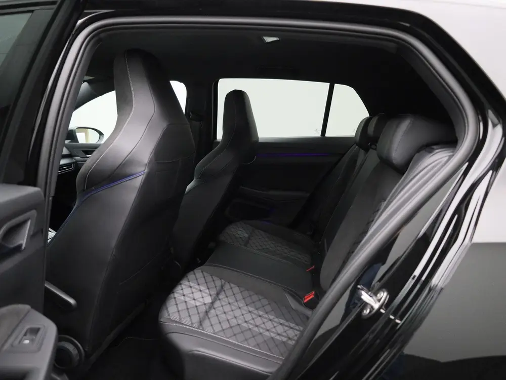 Volkswagen Golf 1.5 eTSI R-Line 150 PK | Automaat | Climate uit 2025, foto 10