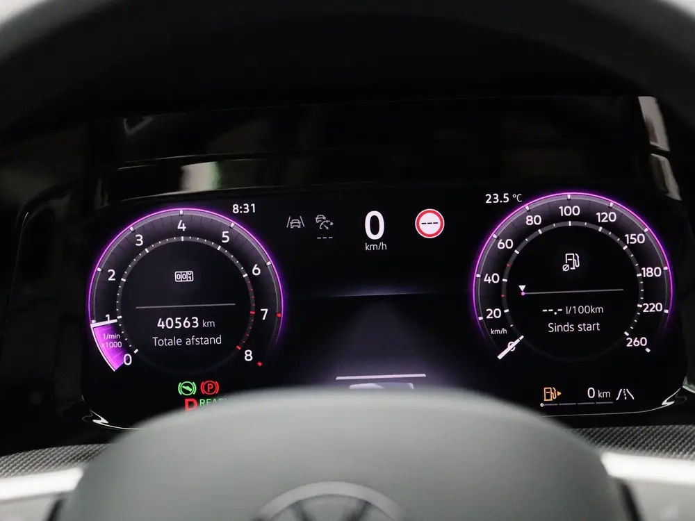 Volkswagen Golf 1.5 eTSI R-Line 150 PK | Automaat | Climate uit 2025, foto 8