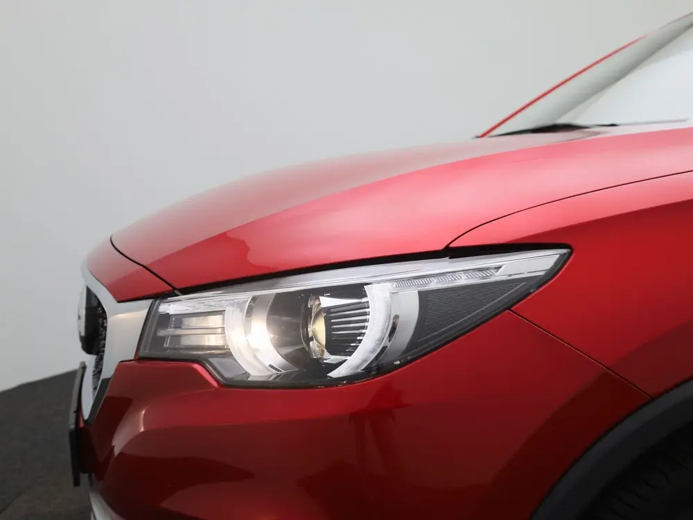 MG ZS EV Luxury 45 kWh | Navi | Leder | Panoramadak | Camera uit 2021, foto 16