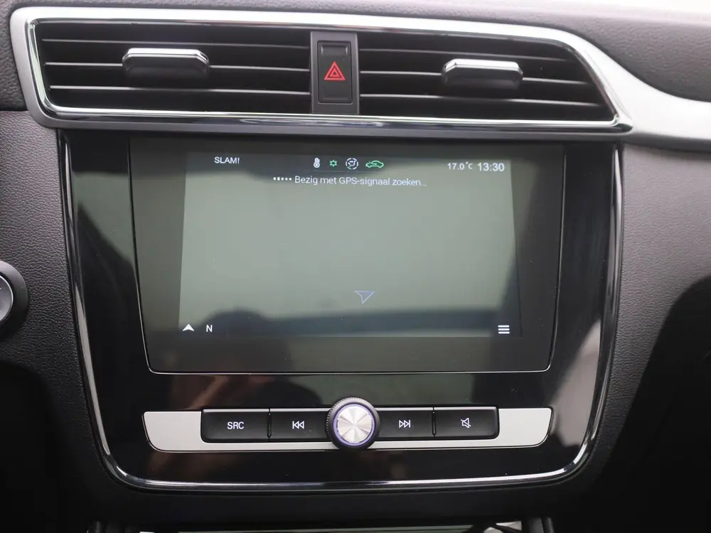 MG ZS EV Luxury 45 kWh | Navi | Leder | Panoramadak | Camera uit 2021, foto 17