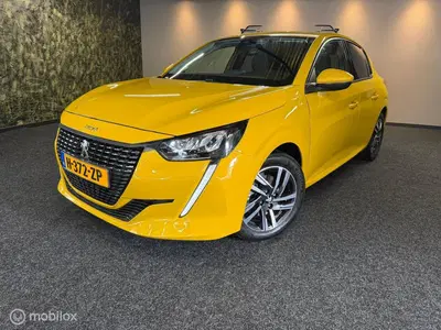 Peugeot 208 1.2 PureTech Blue Lease Allure uit 2020
