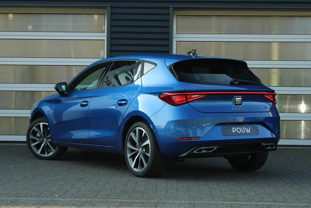 SEAT Leon 1.5 TSI e-Hybrid 204pk FR Business uit 2026, foto 13