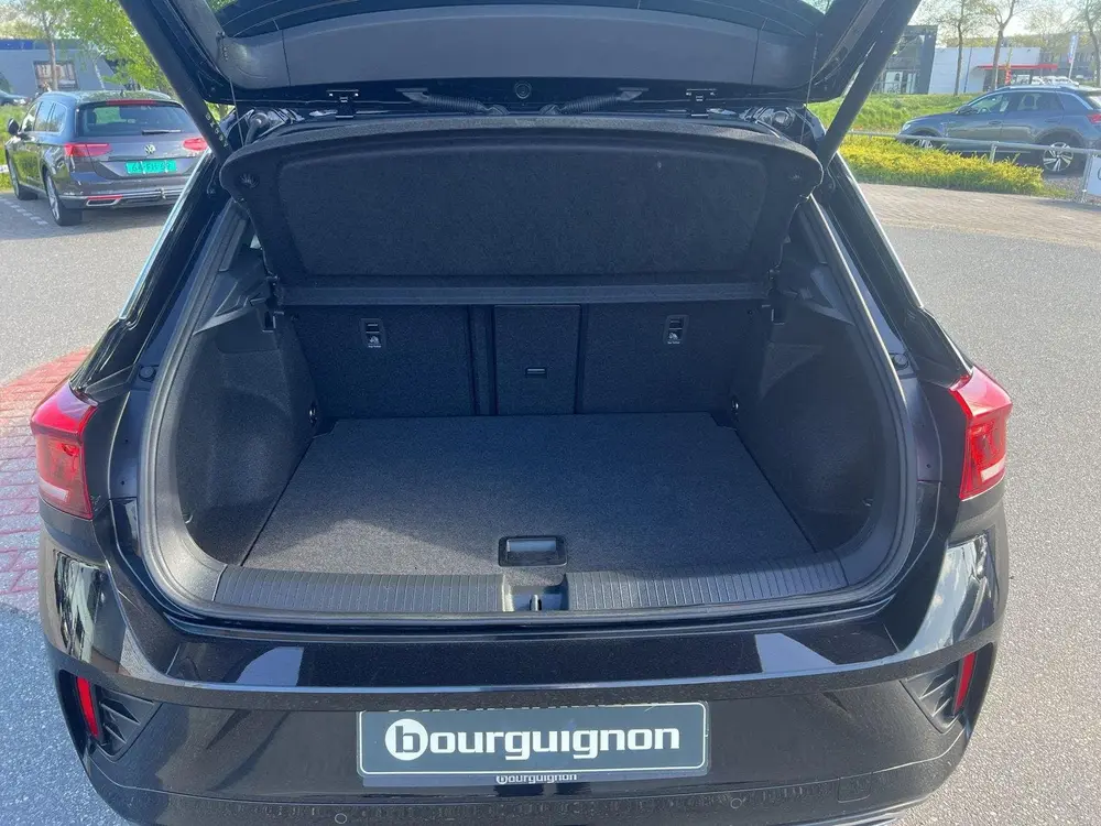 Volkswagen T-Roc 1.5 TSI R-Line | Digi dash | IQ. drive | A uit 2025, foto 10