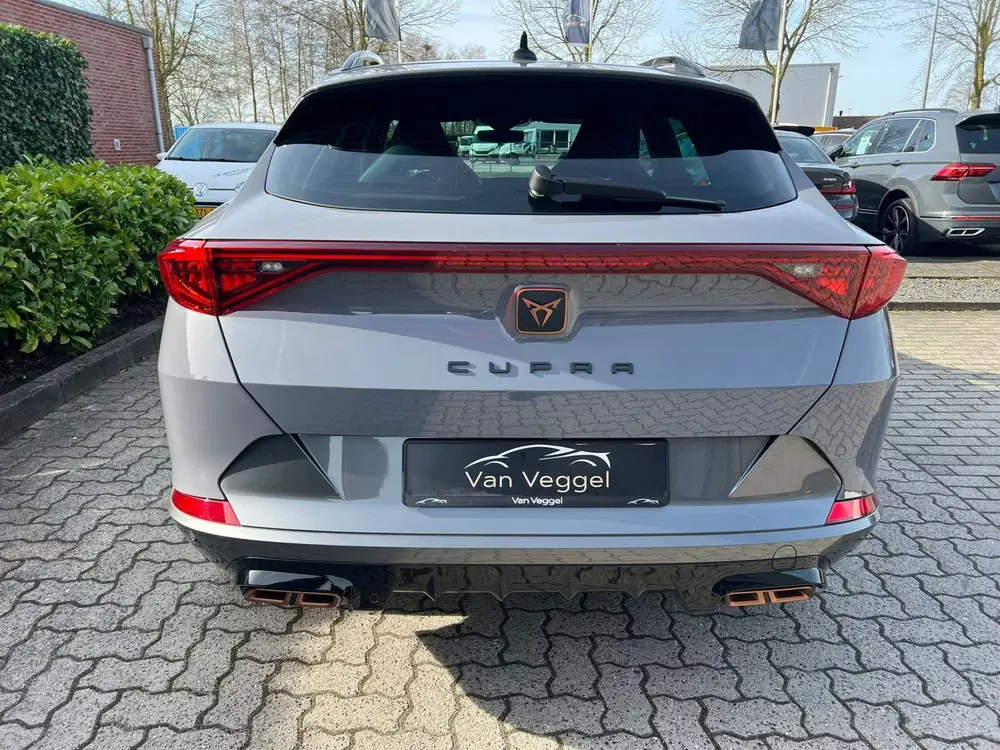 Cupra Formentor 1.4 e-Hybrid VZ Performance 245pk virtual uit 2022, foto 14