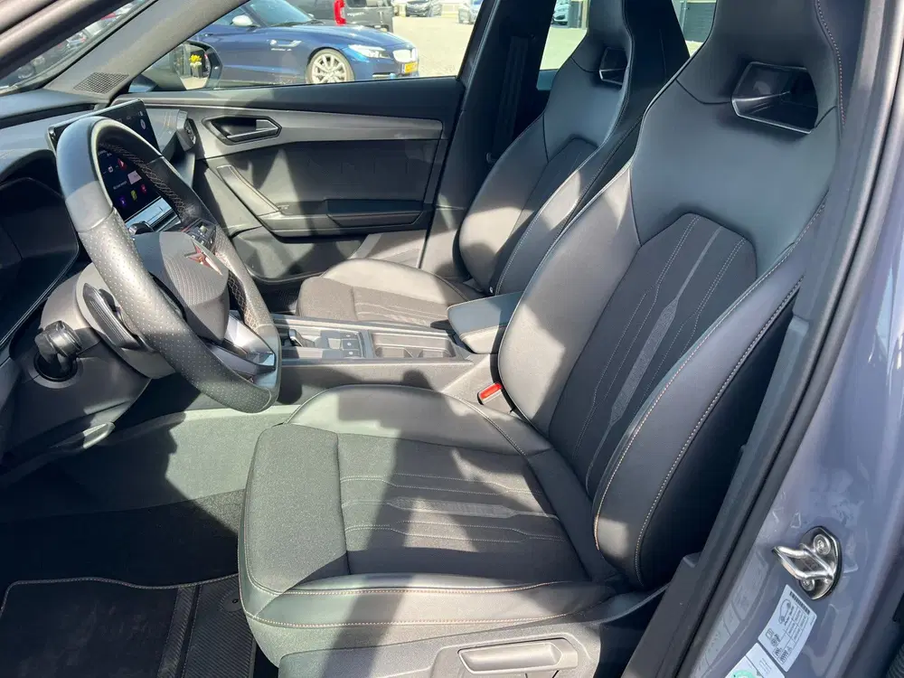 Cupra Formentor 1.4 e-Hybrid VZ Performance 245pk virtual uit 2022, foto 19