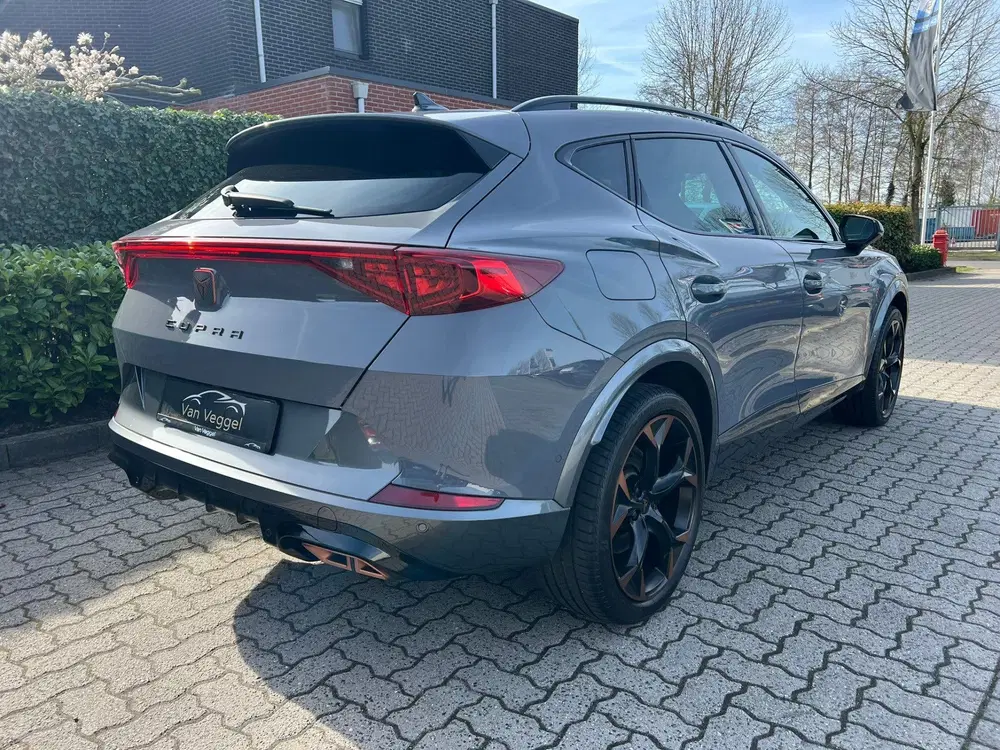 Cupra Formentor 1.4 e-Hybrid VZ Performance 245pk virtual uit 2022, foto 3