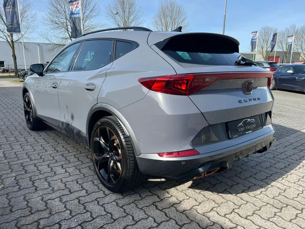 Cupra Formentor 1.4 e-Hybrid VZ Performance 245pk virtual uit 2022, foto 8