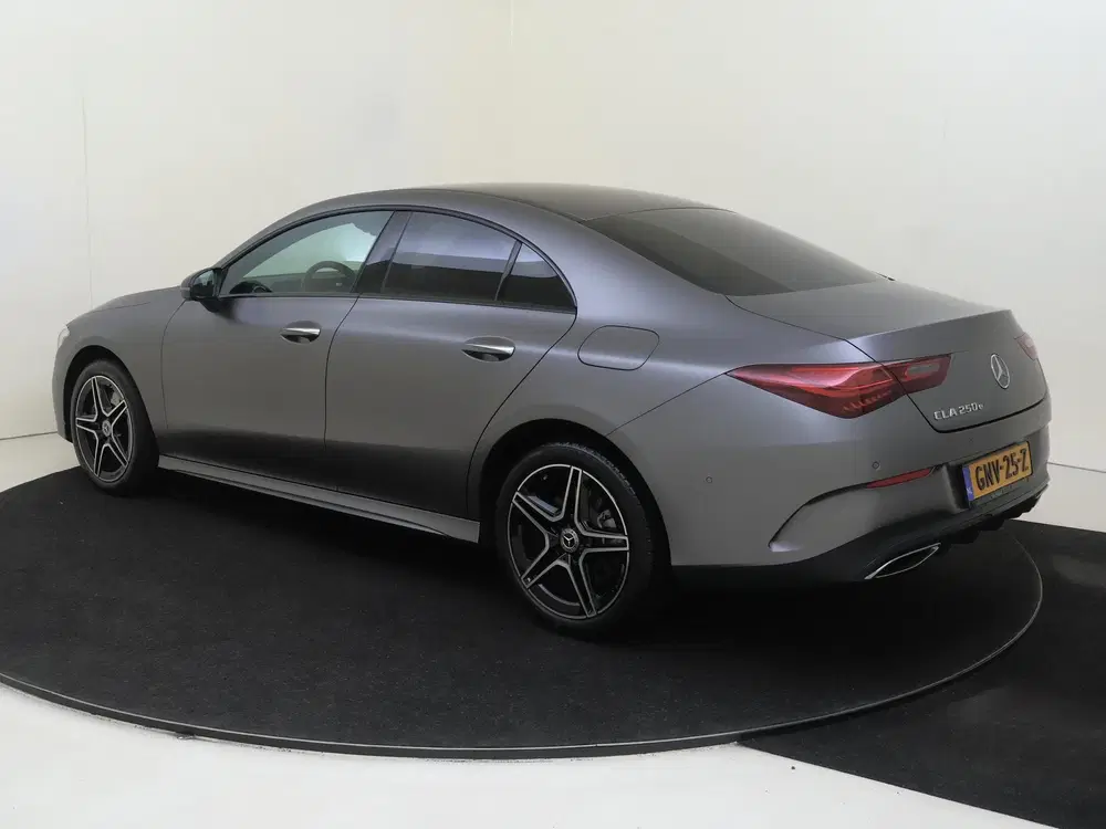 Mercedes-Benz CLA 250 e Star Edition uit 2024, foto 3