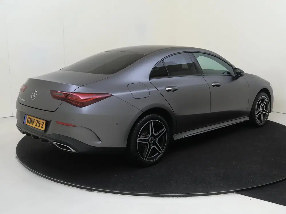 Mercedes-Benz CLA 250 e Star Edition uit 2024, foto 4