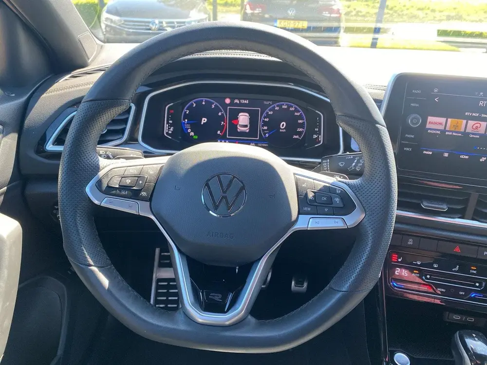 Volkswagen T-Roc 1.5 TSI R-Line Edition | IQ. Drive | A.Came uit 2025, foto 20
