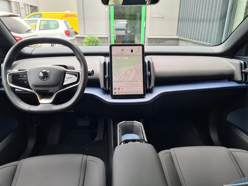 Volvo EX30 Single Motor Extended Range Ultra 69 kWh uit 2023, foto 6