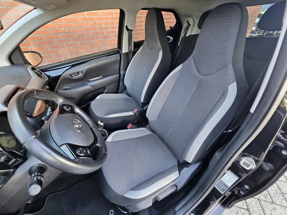 Toyota Aygo 1.0 VVT-i x-joy Automaat 1e eigenaar Clima uit 2021, foto 4