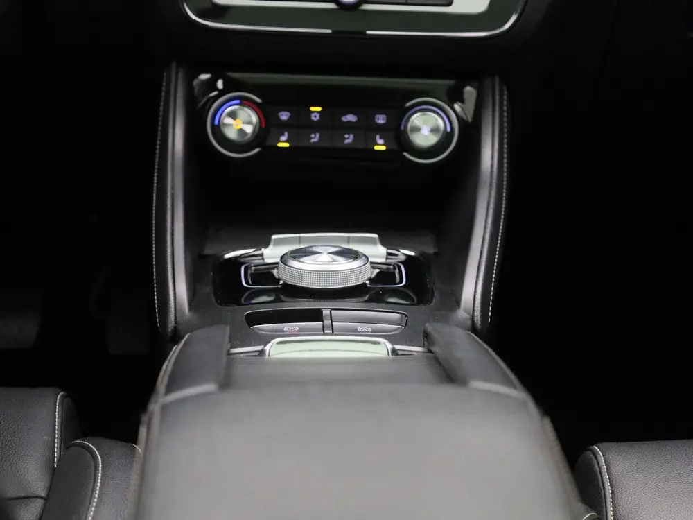 MG ZS EV Luxury 45 kWh | Navi | Leder | Panoramadak | Camera uit 2021, foto 11
