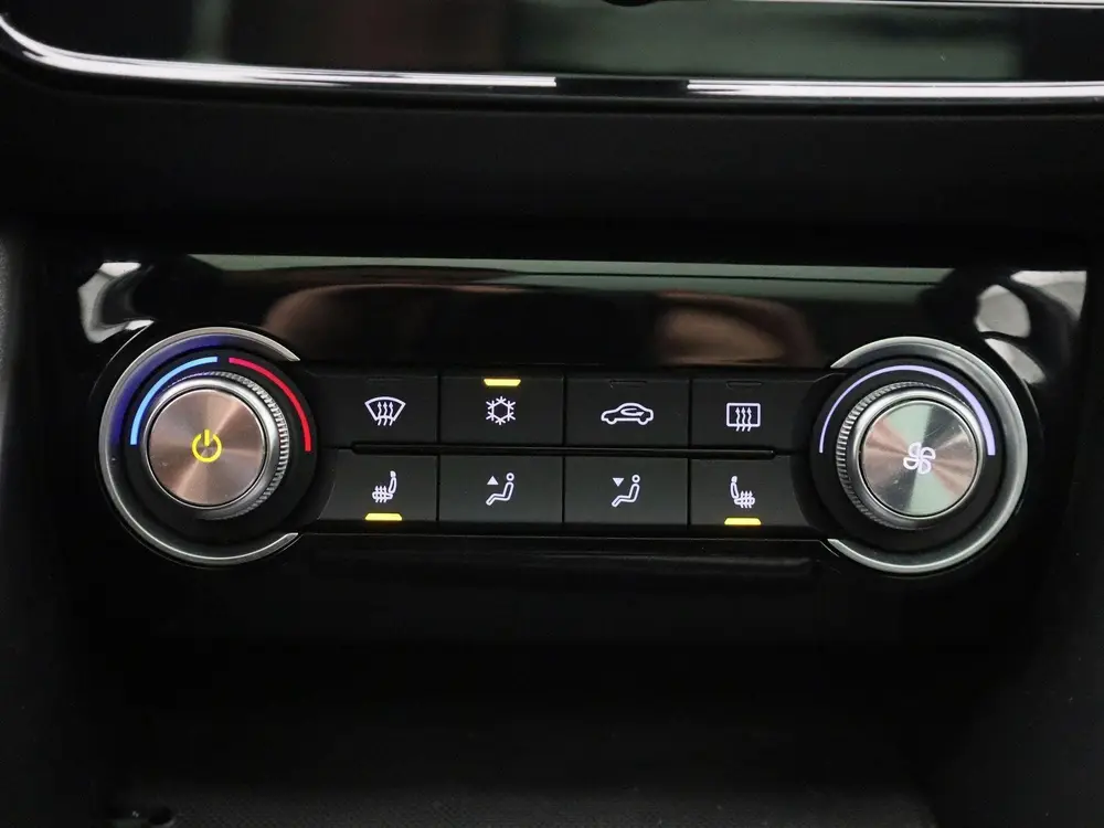 MG ZS EV Luxury 45 kWh | Navi | Leder | Panoramadak | Camera uit 2021, foto 18