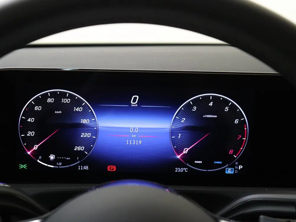 Mercedes-Benz A-Klasse Star Edition Luxury Line uit 2024, foto 11