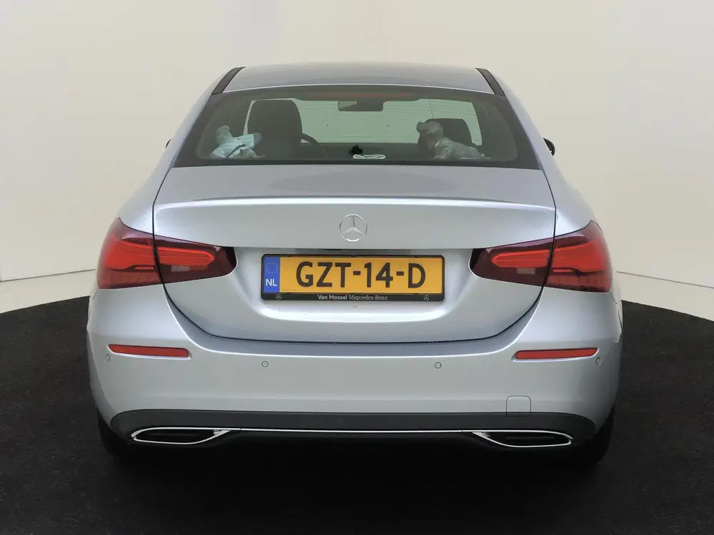 Mercedes-Benz A-Klasse Star Edition Luxury Line uit 2024, foto 5