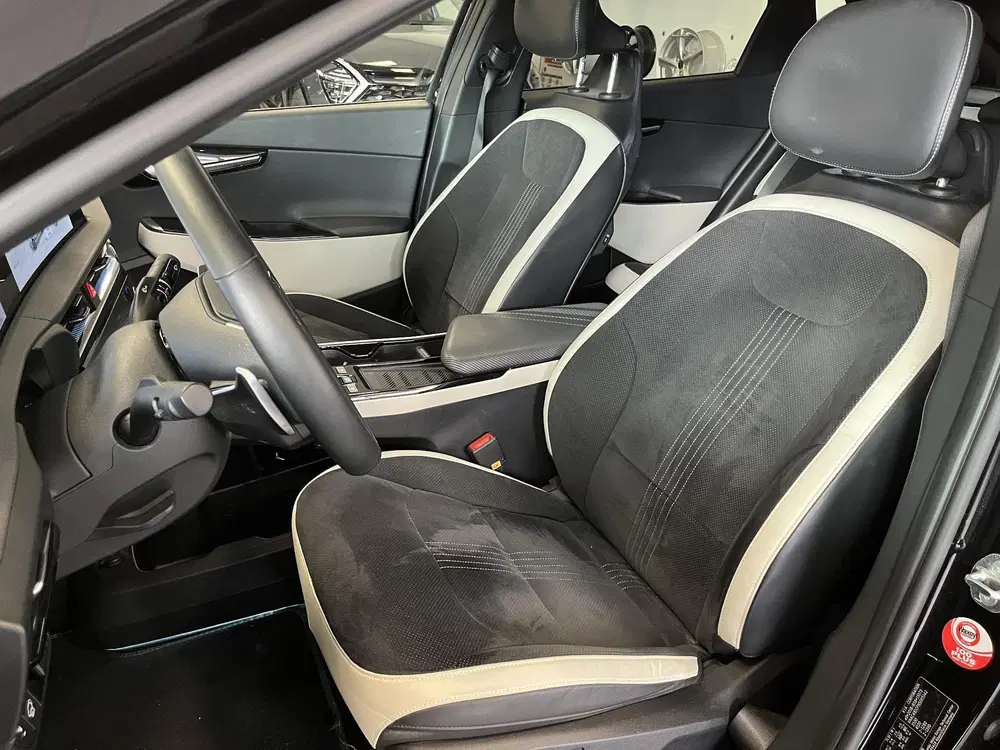 Kia EV6 GT-Line AWD 77.4 kWh + Trekhaak uit 2021, foto 3