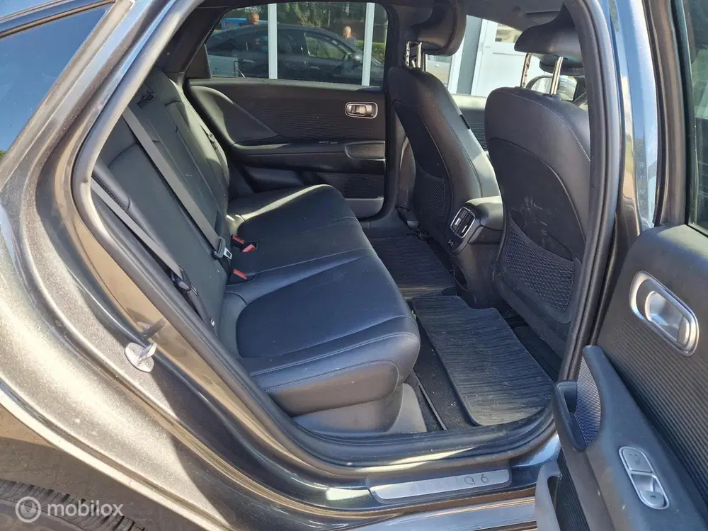 Hyundai IONIQ Lounge 2024 uit 2024, foto 18