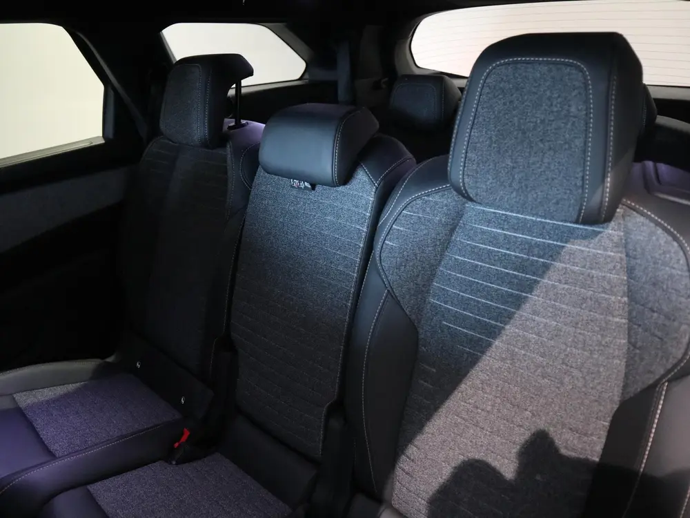Peugeot 5008 Hybrid 145 Allure 7 ZITS uit 2025, foto 9