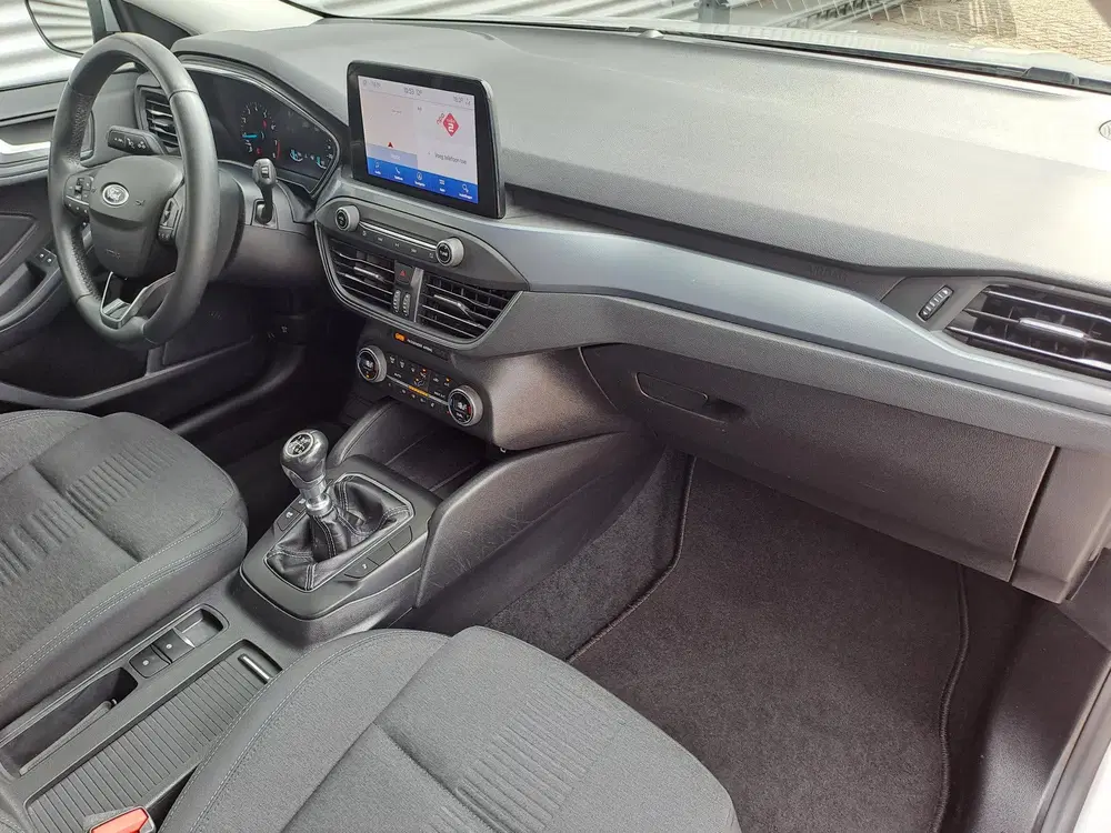 Ford Focus 1.0 EcoBoost Active Business uit 2020, foto 13