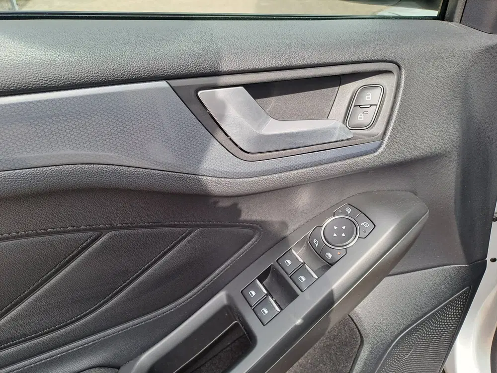 Ford Focus 1.0 EcoBoost Active Business uit 2020, foto 15