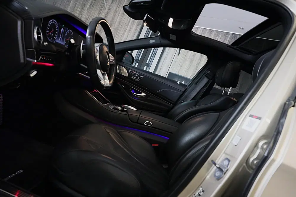 Mercedes-Benz S-Klasse Lang AMG Line uit 2019, foto 8