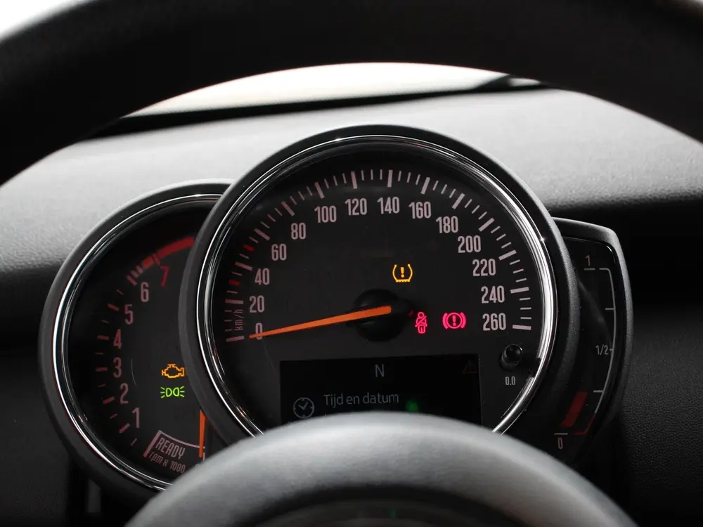 Mini One 1.5 3-DRS First Salt Airco Lichtmetalen Ve uit 2019, foto 13