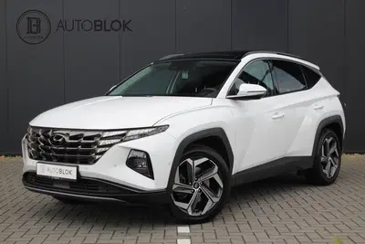 Hyundai TUCSON 1.6 T-GDI PHEV Premium Sky 4WD uit 2021