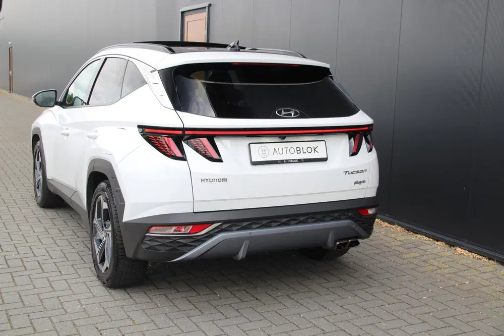 Hyundai TUCSON 1.6 T-GDI PHEV Premium Sky 4WD uit 2021, foto 20