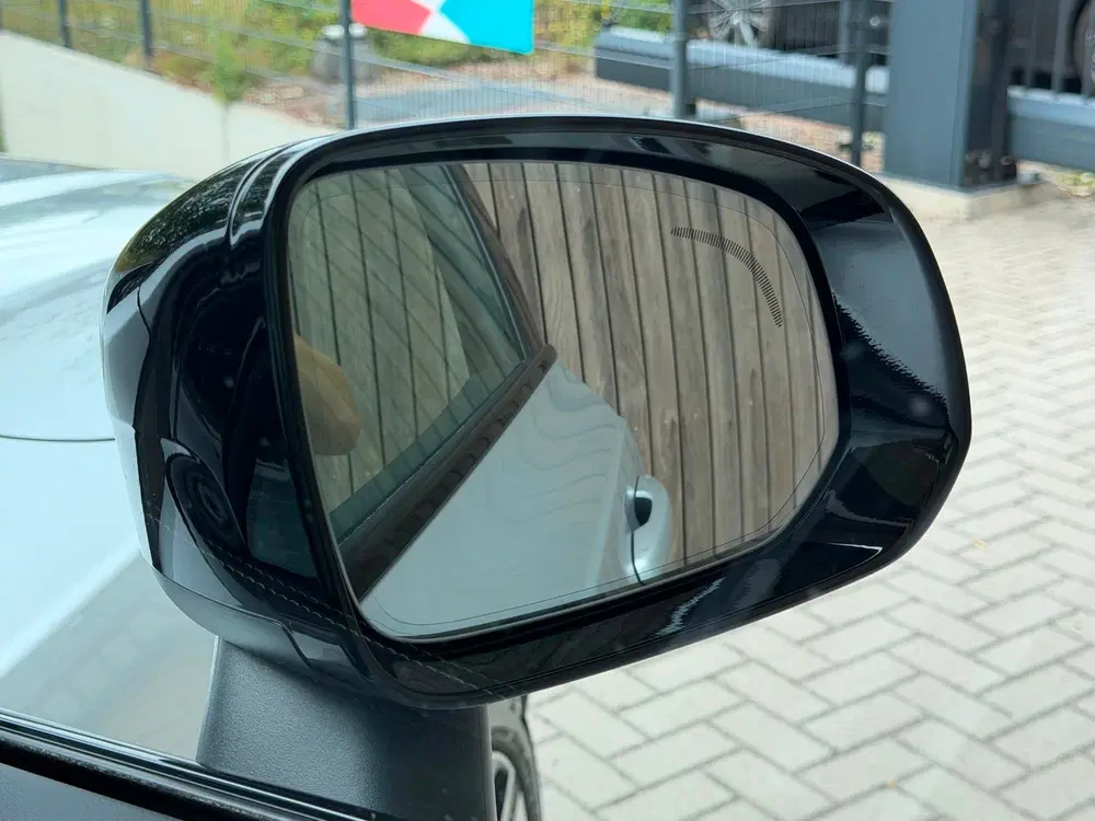 Volvo XC90 2.0 T8 Recharge AWD R-Design uit 2021, foto 19