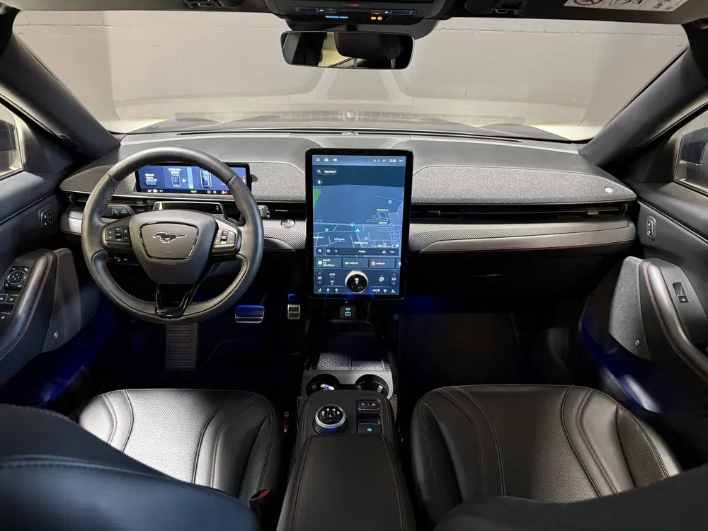 Ford Mustang Mach-E Extended AWD 98 kWh uit 2021, foto 2