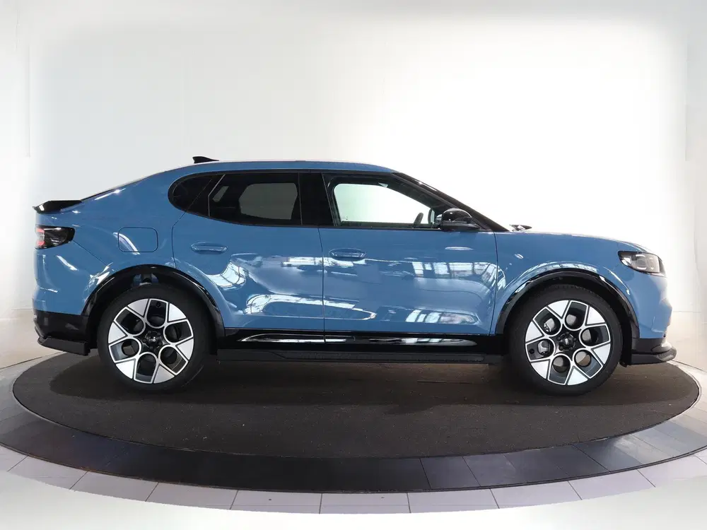 Ford Capri Collection Extended Range RWD 79 kWh uit 2026, foto 6