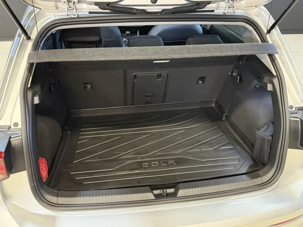 Volkswagen Golf 1.5 TSI Life Business | Memory stoelen | Cam uit 2021, foto 12