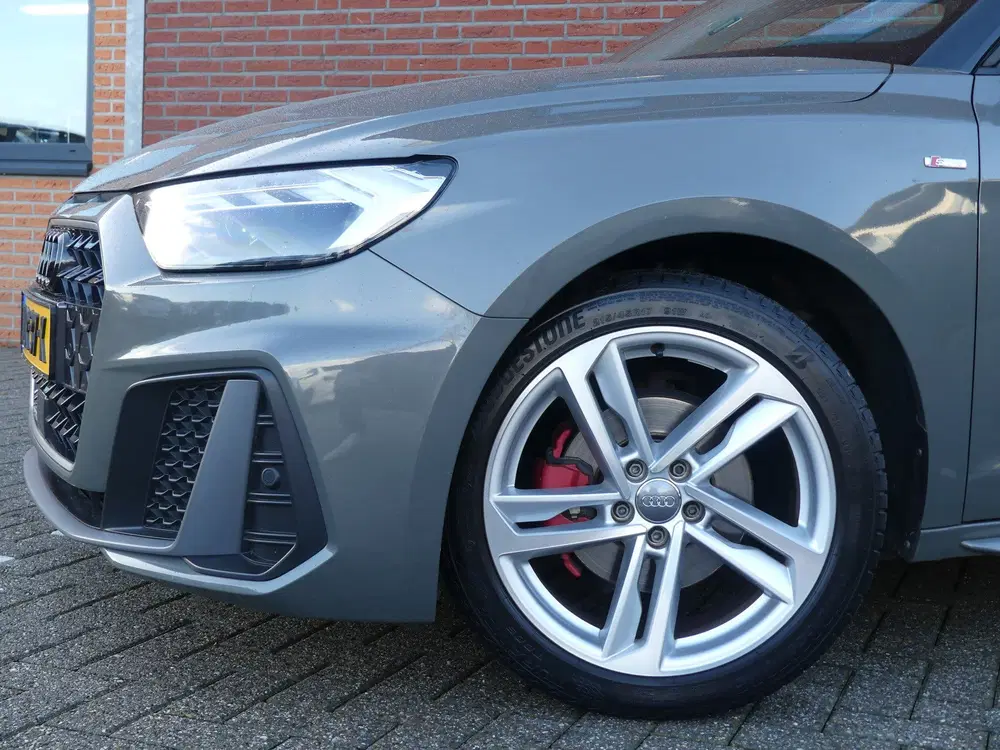 Audi A1 35 TFSI Pro Line S (bj 2019 uit 2019, foto 2