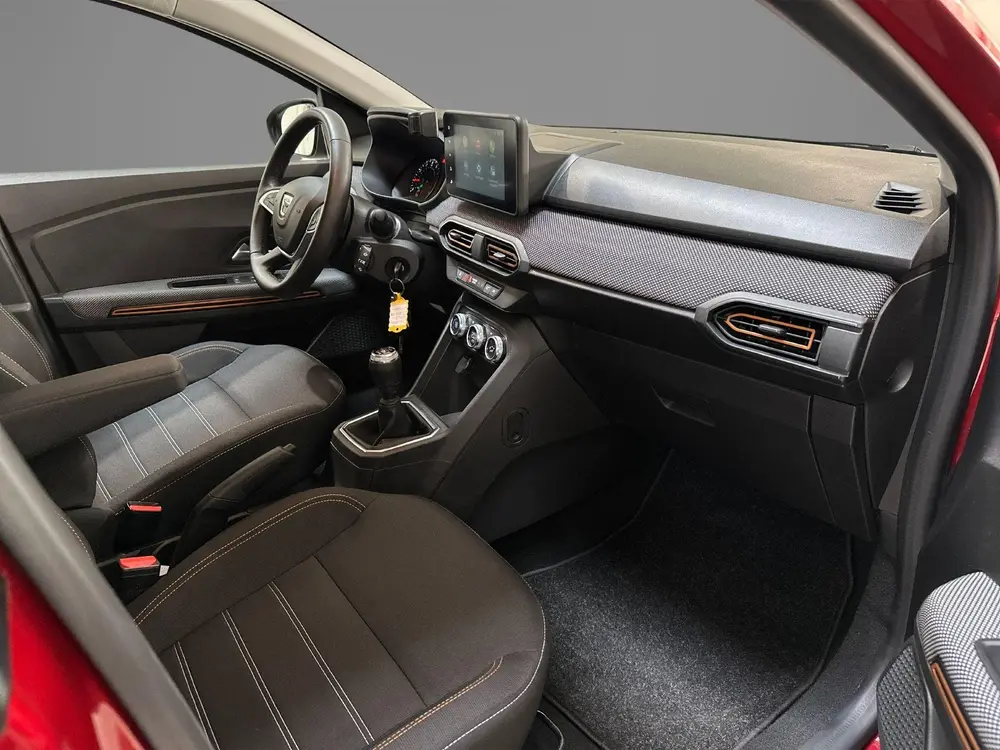 Dacia Sandero 1.0 TCe 90 Pk Comfort uit 2022, foto 13
