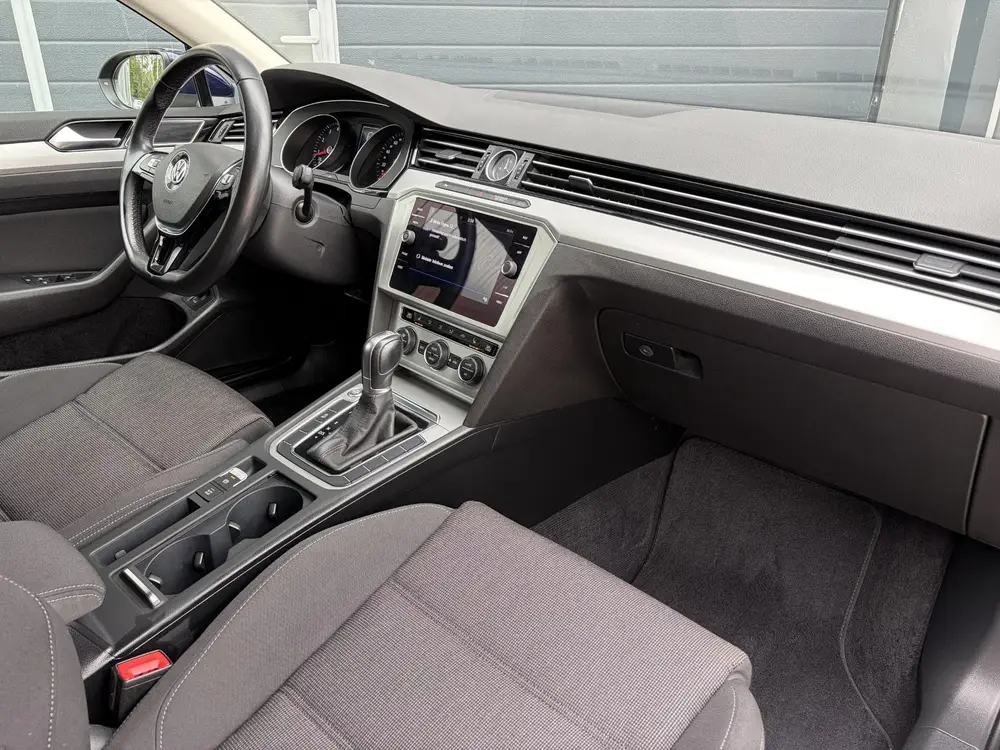 Volkswagen Passat Variant 1.5 TSI 150 PK | LED | Stoel verwa uit 2019, foto 13