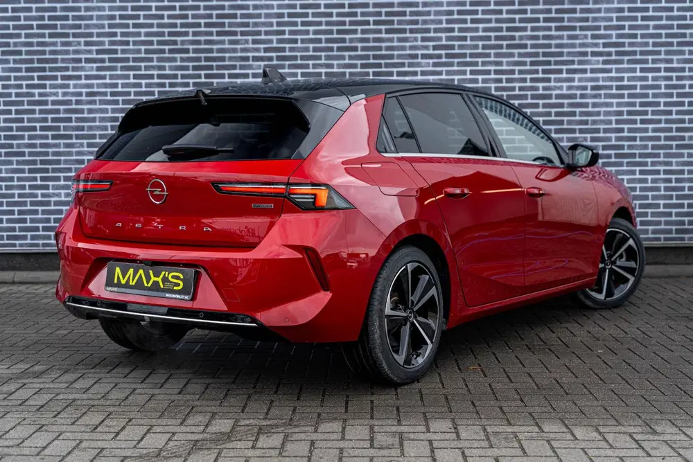 Opel Astra 1.6 Hybrid Business Elegance uit 2022, foto 14