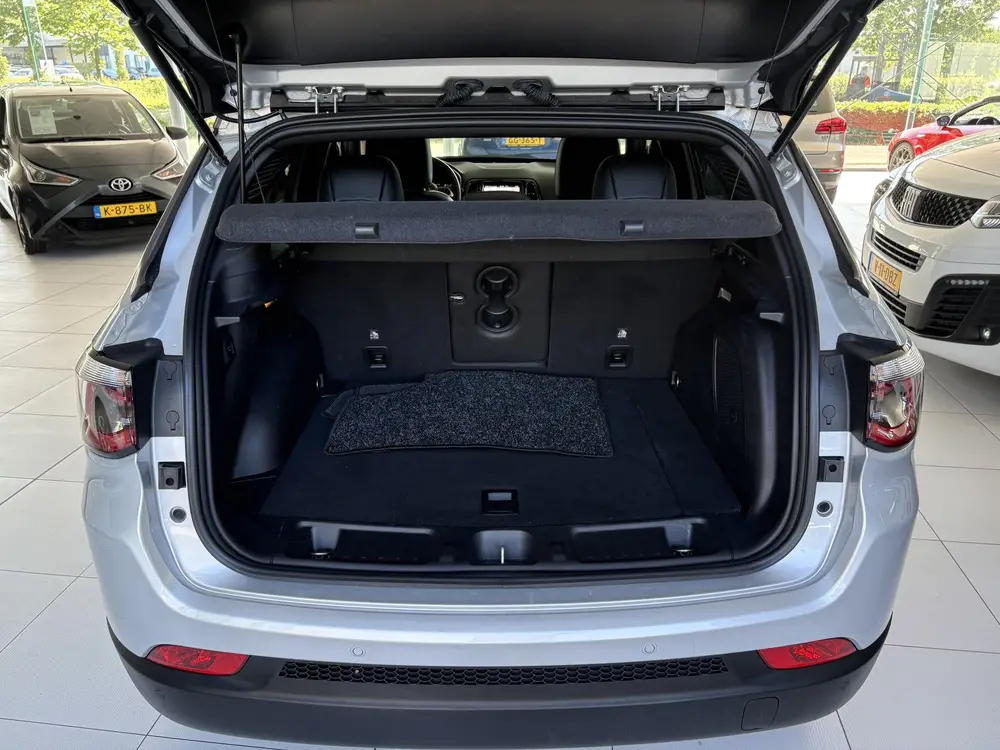 Jeep Compass 4xe 240 Plug-in Hybrid Electric Trailhawk uit 2021, foto 19
