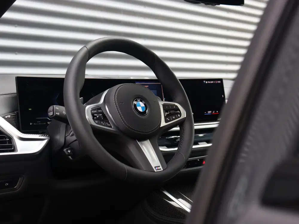BMW X7 xDrive40i uit 2026, foto 18