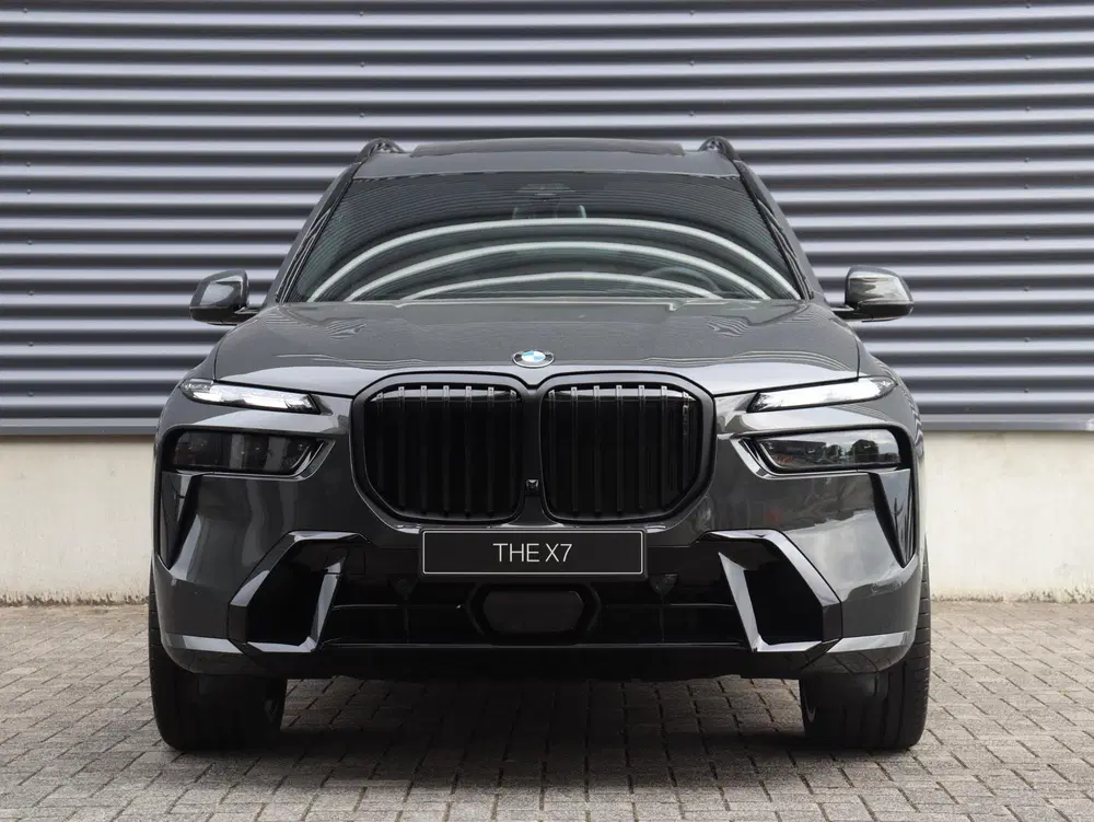 BMW X7 xDrive40i uit 2026, foto 3