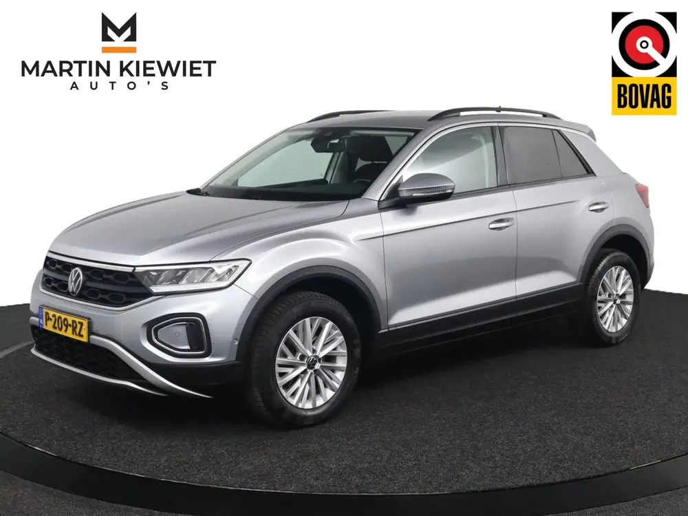 Volkswagen T-Roc 1.0 TSI Life|Trekhaak|PDC|Apple Carplay/And uit 2022