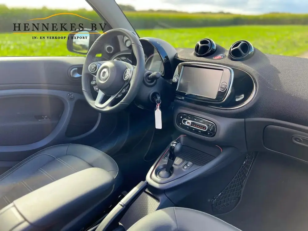 Smart forTwo EQ Comfort PLUS 18 kWh Cabrio uit 2022, foto 12