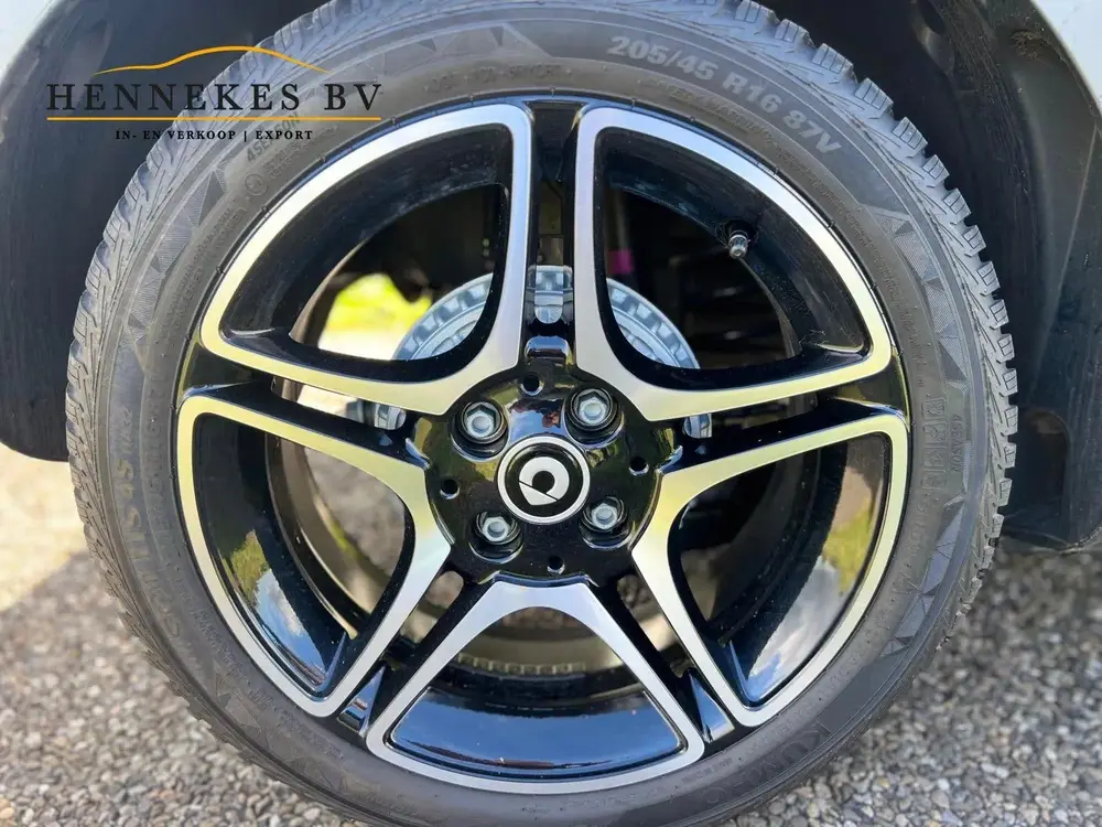 Smart forTwo EQ Comfort PLUS 18 kWh Cabrio uit 2022, foto 19