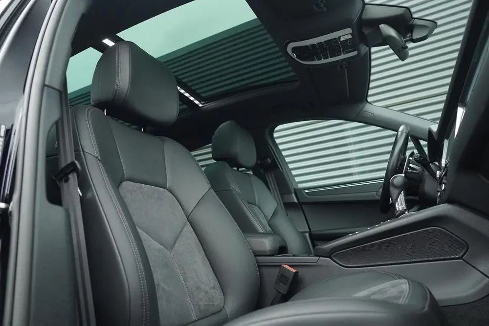Porsche Macan 2.0 uit 2020, foto 18