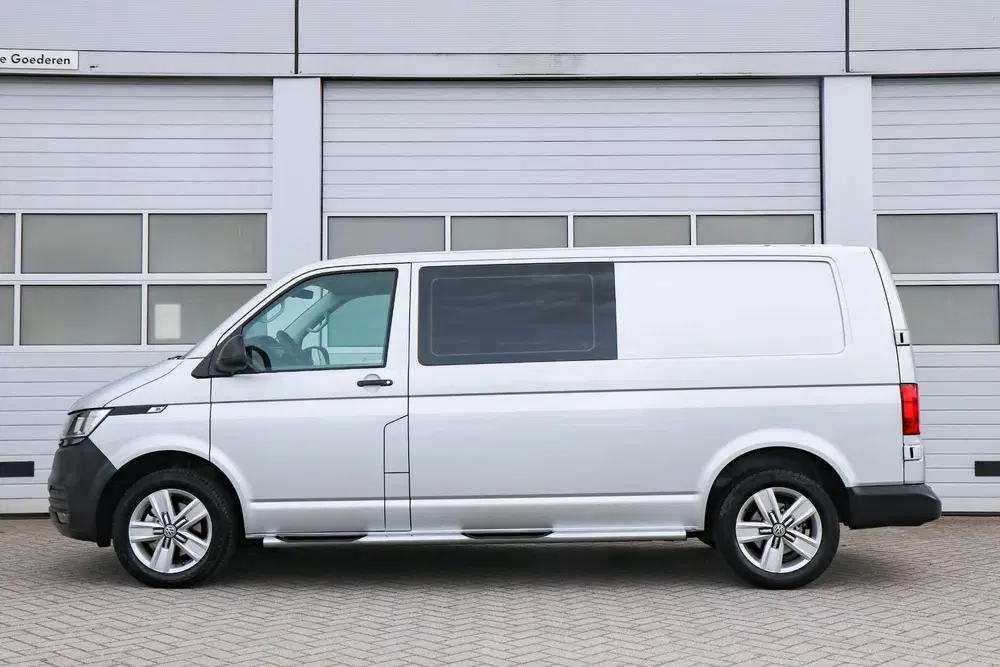 Volkswagen Transporter 2.0 TDI 110pk L2H1 DC 28 Comfortline uit 2024, foto 12