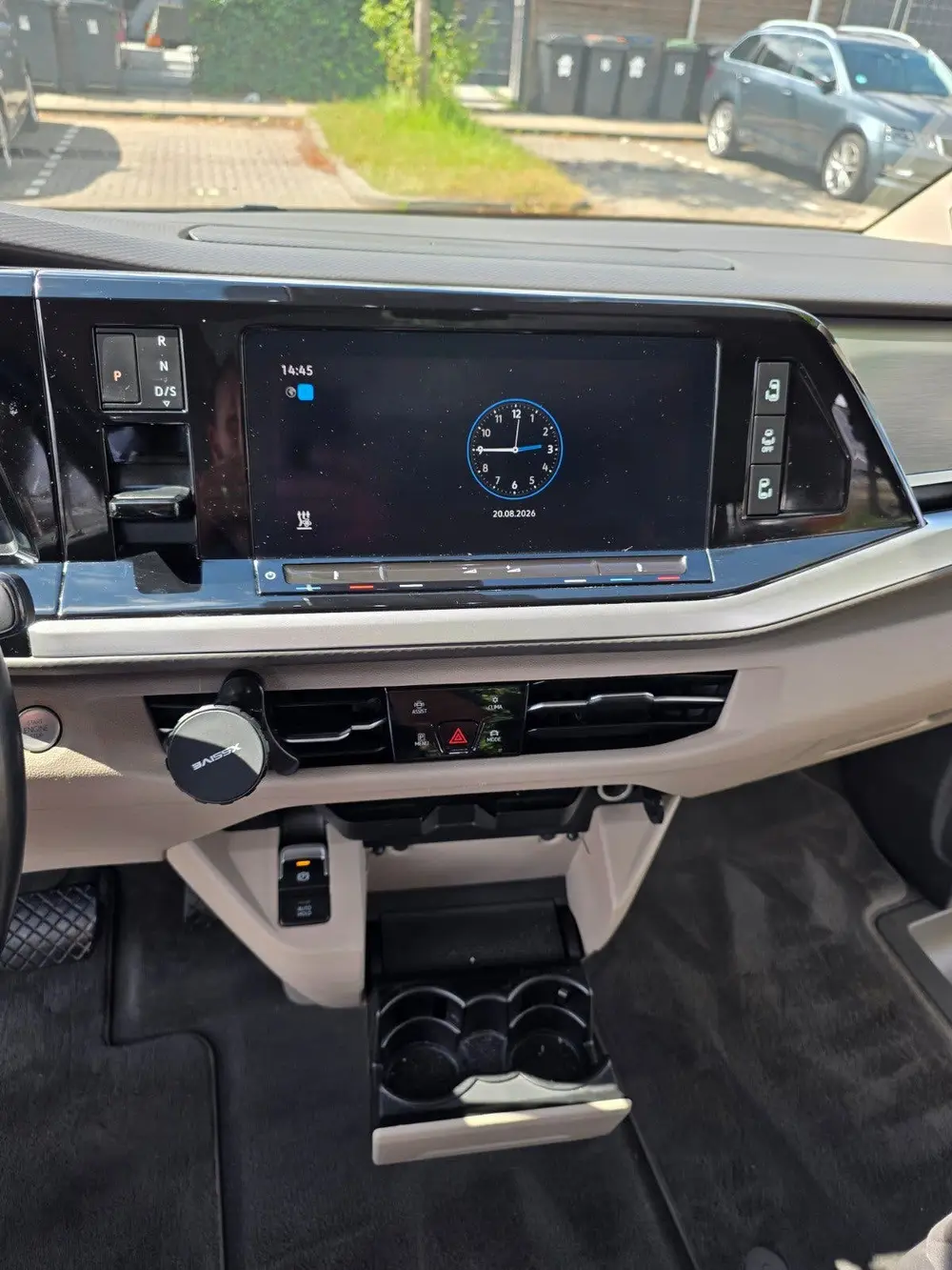 Volkswagen Multivan 1.4 Ehybrid 218pk L1h1 6-DSG 2022 Grijs uit 2022, foto 9