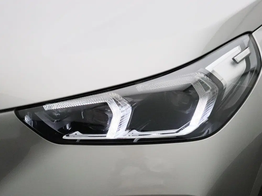 BMW iX1 xDrive30 Launch Edition uit 2025, foto 7
