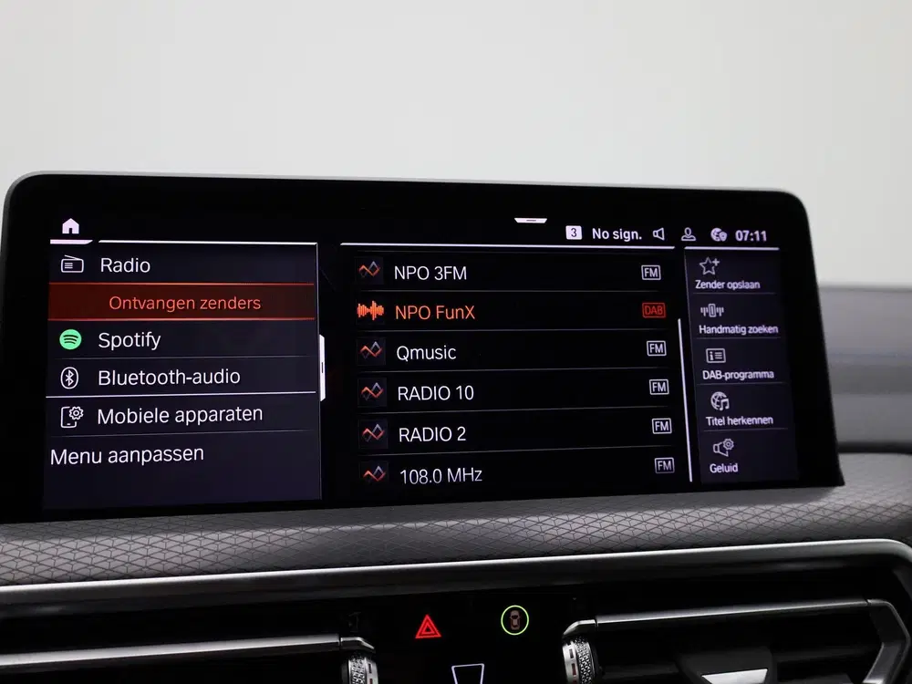 BMW iX3 High Executive 80 kWh uit 2024, foto 20