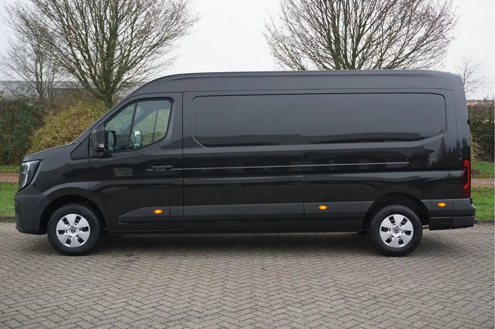 Renault Master T35 L3H2 Extra Long range 87 kWh AUT A uit 2026, foto 2