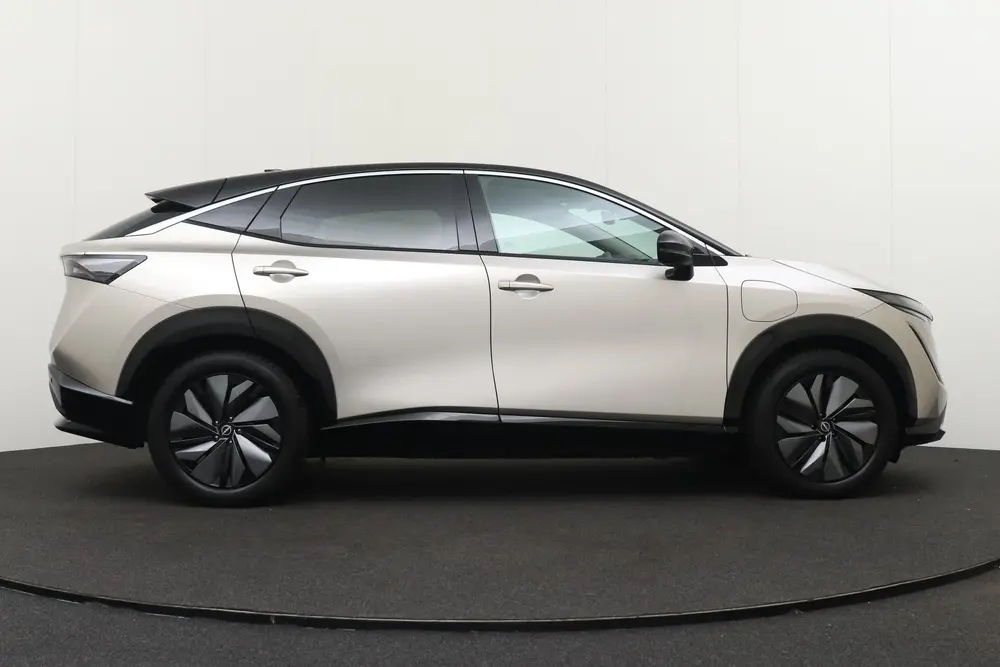 Nissan Ariya Evolve 66 kWh 98%SOH Warmtepomp Half-Leder uit 2023, foto 7
